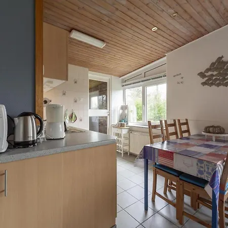 Holiday home With Fabulous Garden *