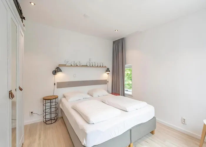 Sint Maartenszee Garden Bliss Дом отдыха *